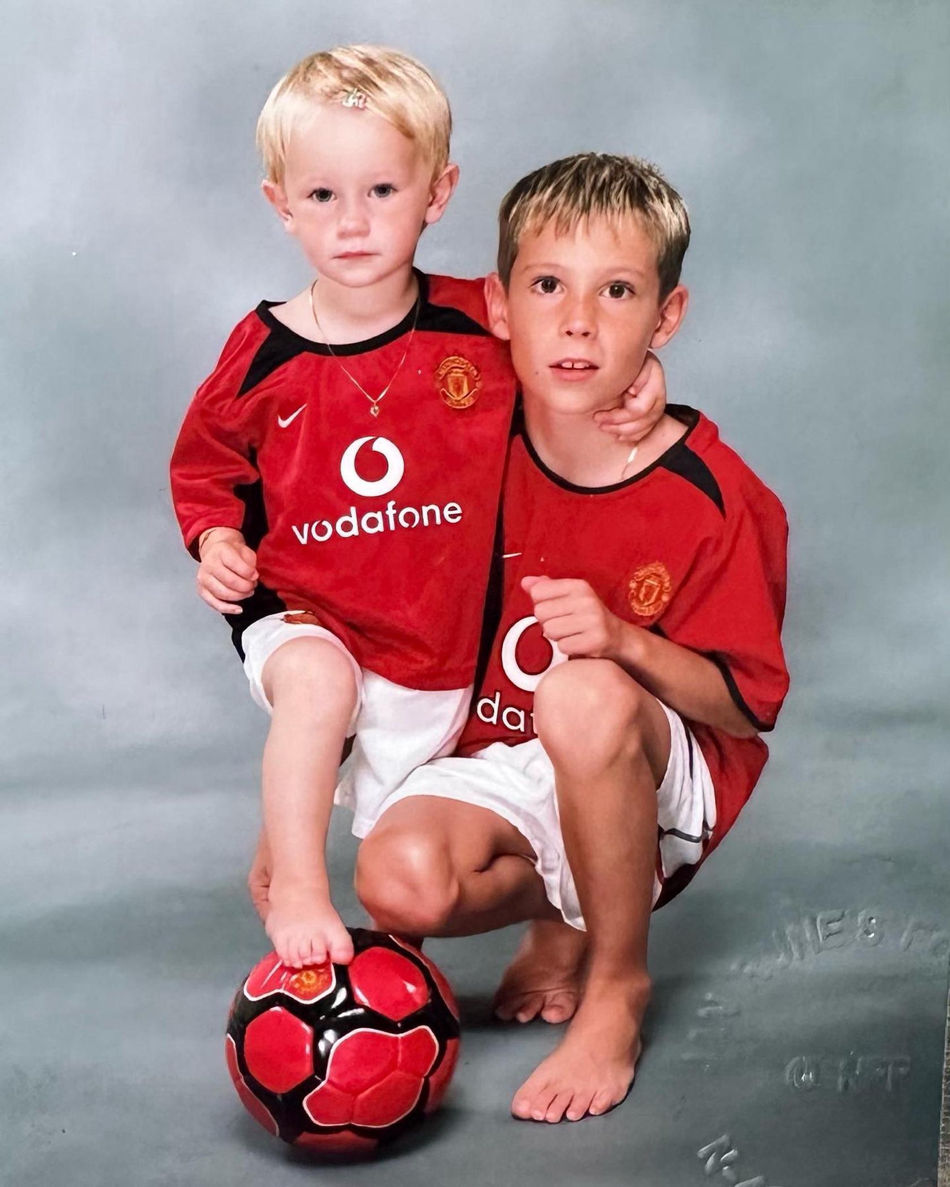 Elisabeth Terland and her brother in Nærbø, c. 2004